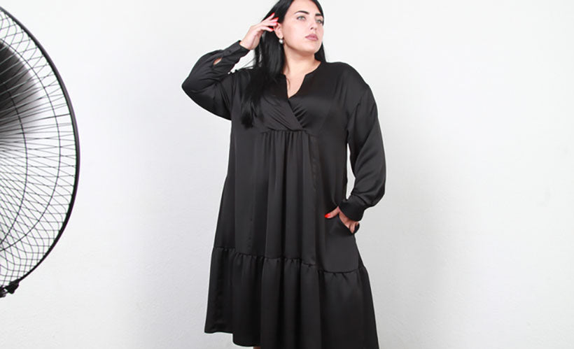 Minimalist Clothing for Curvy Girls
