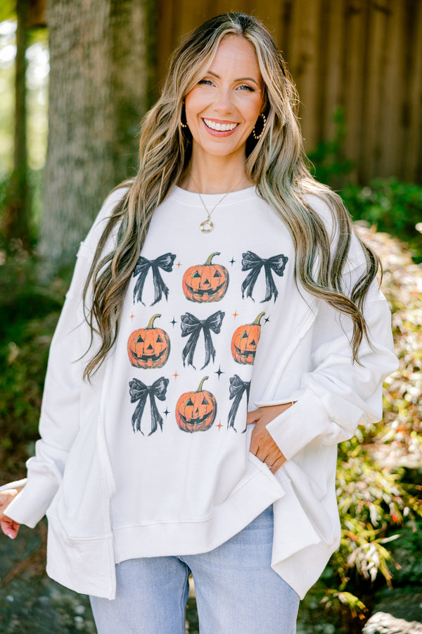 Chic Soul plus size clothing, ivory long sleeve crewneck with orange pumpkins and black bows in a square graphic 