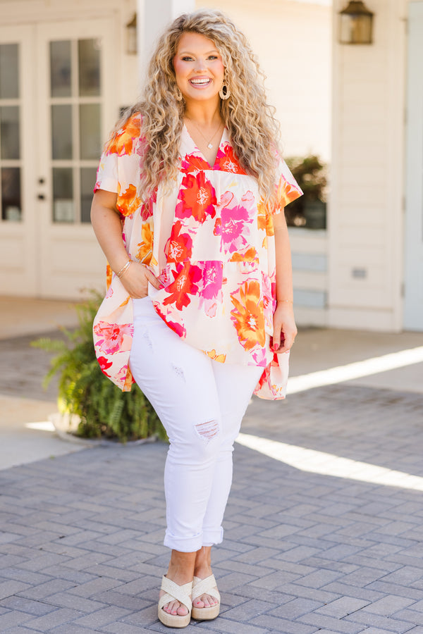 Chic Soul plus size clothing, orange and pink floral v-neck short sleeve top