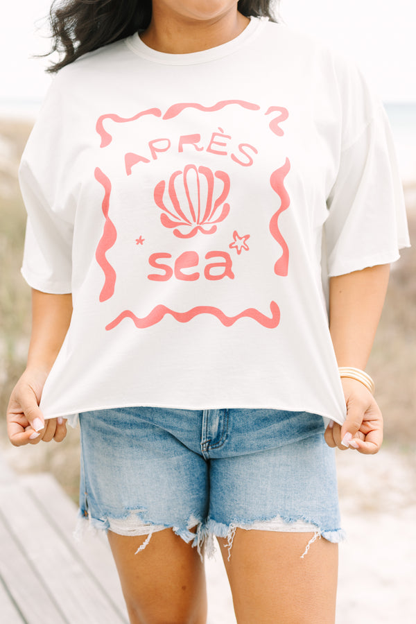Chic Soul plus size clothing, white short sleeve vintage tee with 