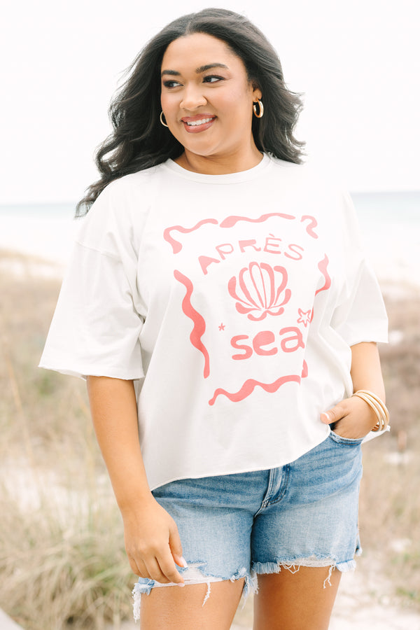 Chic Soul plus size clothing, white short sleeve vintage tee with 