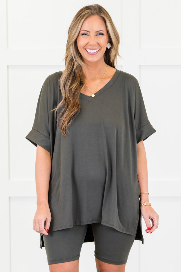 Chic Soul plus size clothing, ash grey lounge wear short sleeves top and biker shorts set