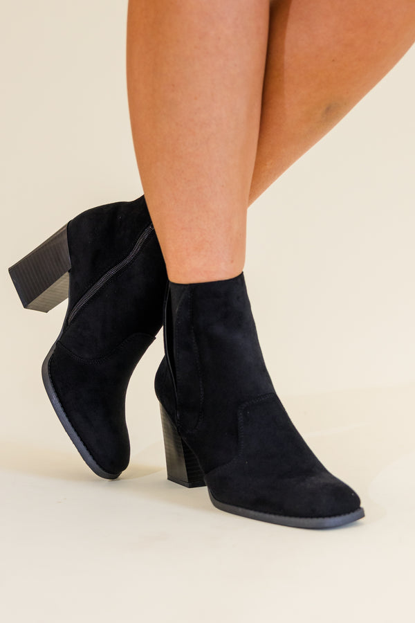 Chic Soul plus size clothing, black chelsea boot heels with black heel and black stitching 