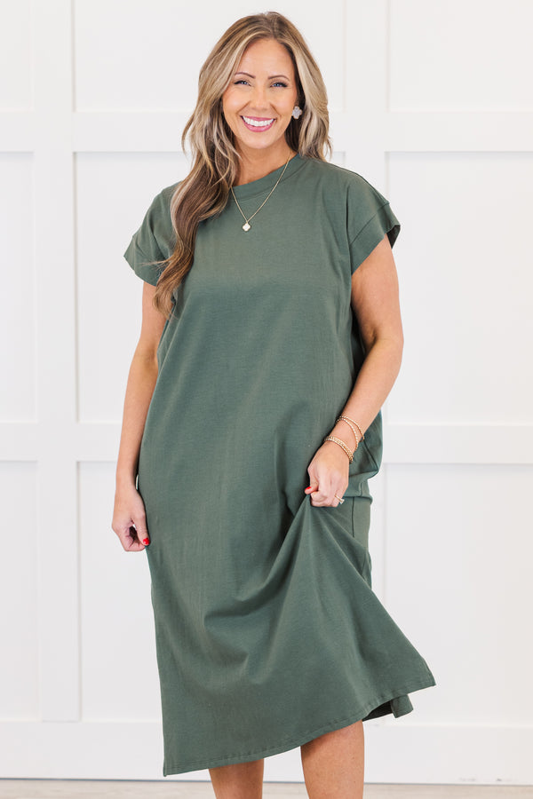 Chic Soul plus size clothing, ash jade short sleeve t-shirt dress with cuff sleeves and round neckline midi length with slits on the side