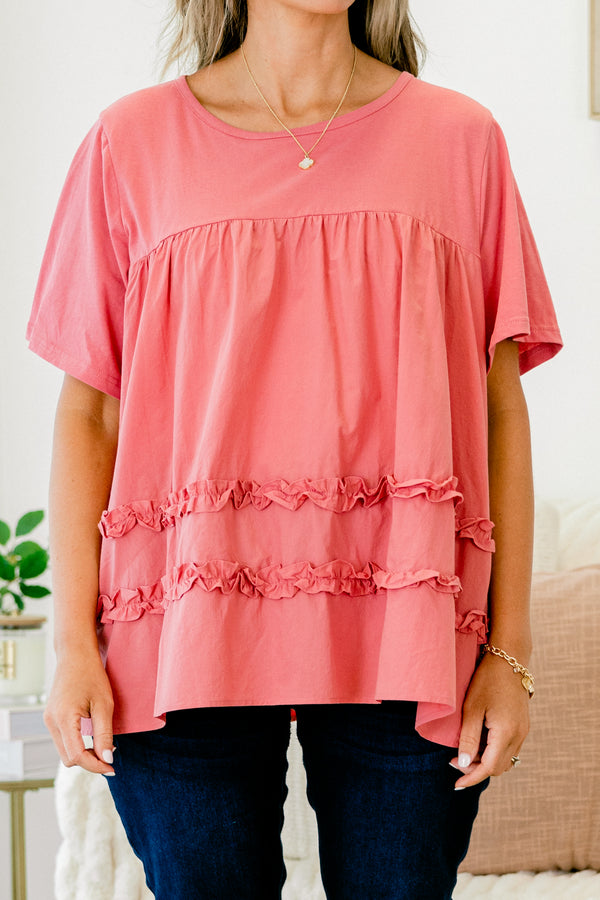 Chic Soul Plus size clothing, dusty pink short sleeve blouse with ruched ruffle detail at the bottom of the shirt 