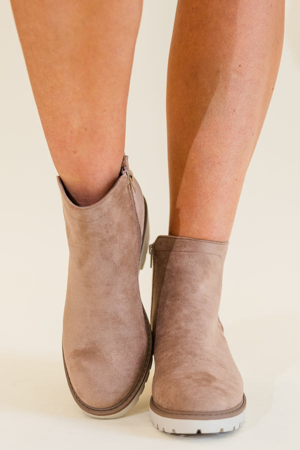 Chic Soul plus size clothing, taupe brown chelsea boots with ivory heel and brown stitching detailing