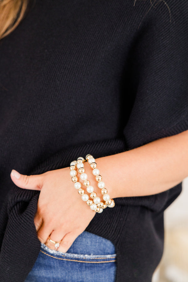 Chic Soul plus size clothing, cream pearl and gold staggering bead bracelet set
