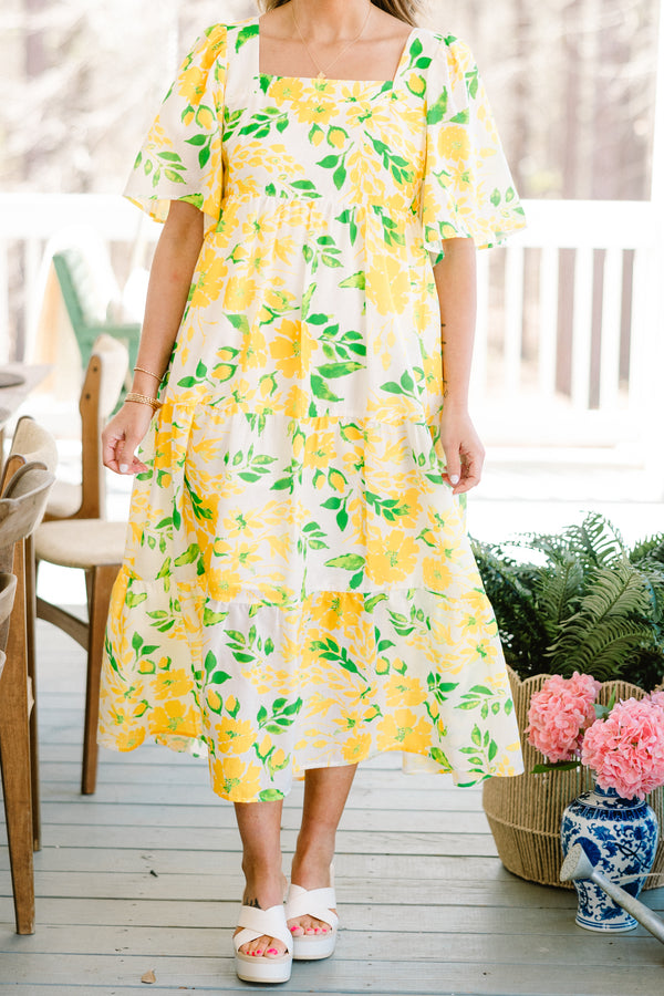 Chic soul plus size clothing, yellow short sleeve maxi dress with floral print and square neck line 