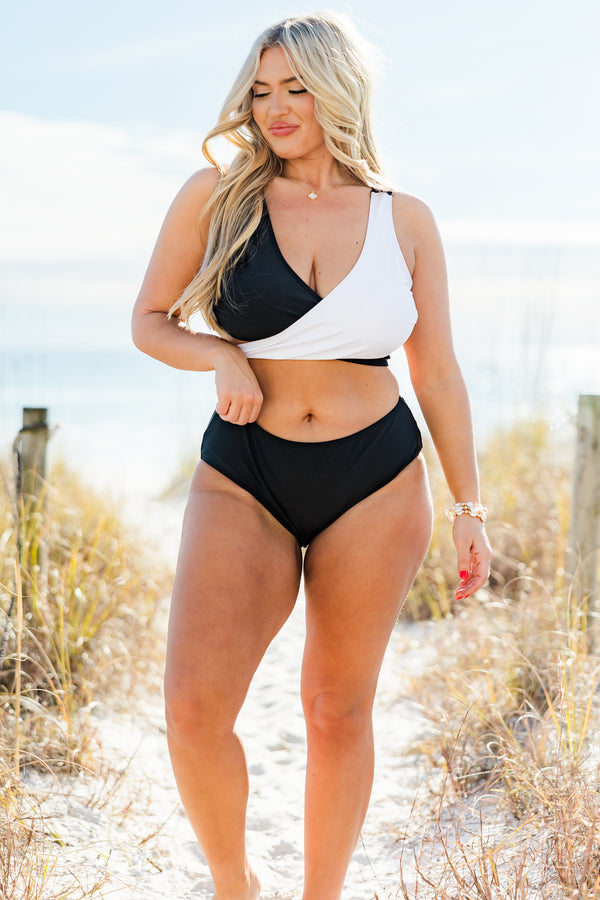 Chic Soul Plus size clothing, Black and white triangle style swim top with a tie in the back 