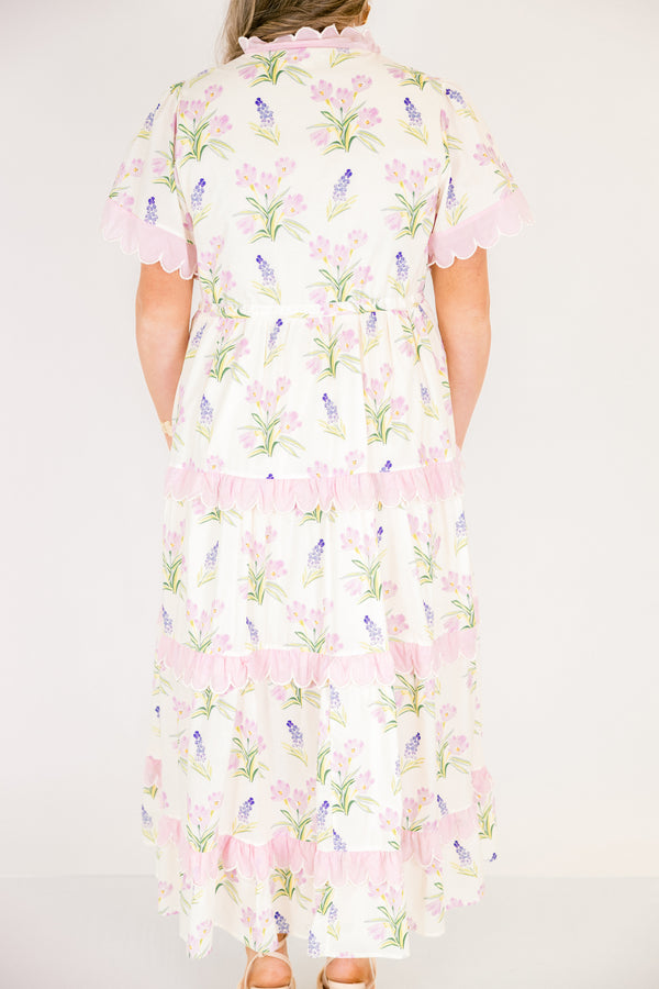 Chic Soul plus size clothing, cream short sleeve dress with pink and green floral pattern inside dress and pink scallop trim on the sleeves and pink scallop trim on tiers of skirt