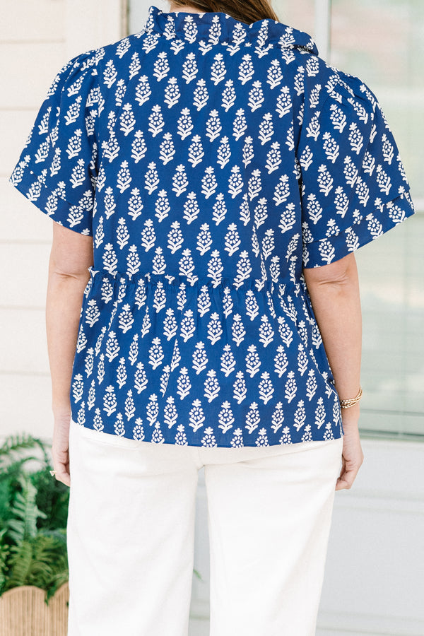 Chic soul plus size clothing, Blue and white short sleeve blouse with a white floral pattern 