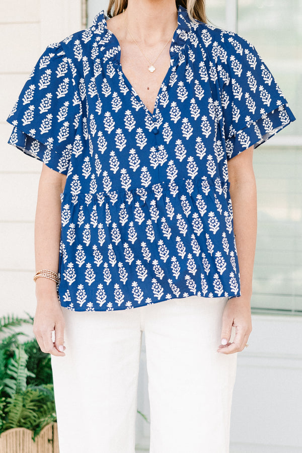 Chic soul plus size clothing, Blue and white short sleeve blouse with a white floral pattern 