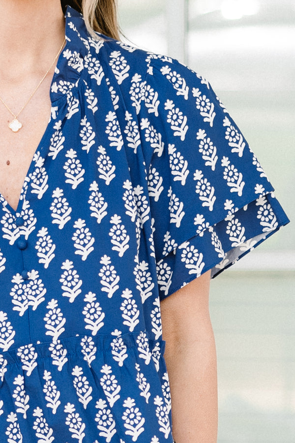 Chic soul plus size clothing, Blue and white short sleeve blouse with a white floral pattern 