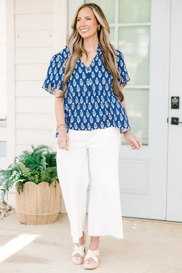 Chic soul plus size clothing, Blue and white short sleeve blouse with a white floral pattern 