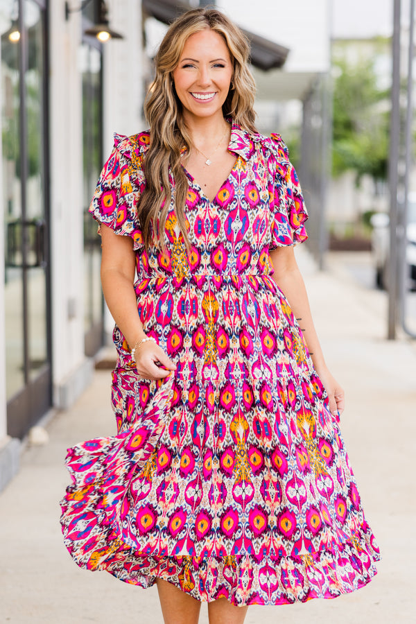 Chic Soul plus size clothing, short-sleeve pink midi dress with bright geometric floral pattern with v-neckline and collar