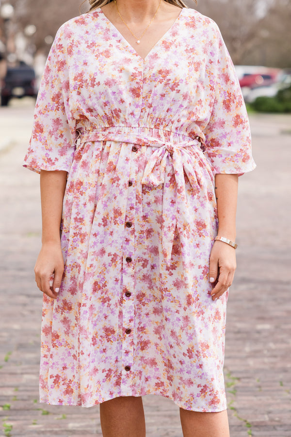 Chic Soul plus size clothing, short sleeve pink floral dress with button detailing and tie around waist