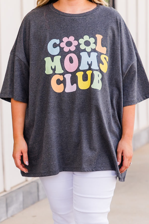 Plus Size charcoal grey oversized boyfriend tee with a colorful Cool Moms Club graphic.