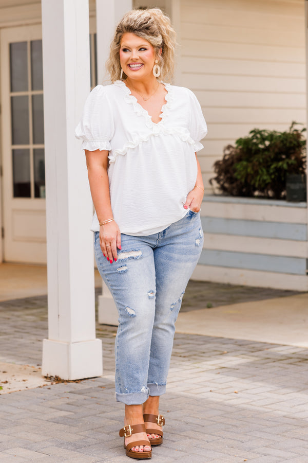 Chic Soul plus size clothing, short sleeve ivory stop with v neckline and puff sleeves with ruffle detailing