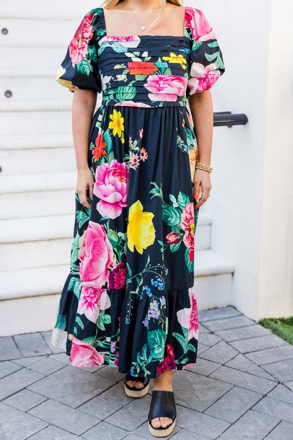 Chic Soul plus size clothing, black large multi floral print short sleeve maxi dress with pleated chest detail with square neckline and puff sleeves with flowy skirt with ruffle along the bottom