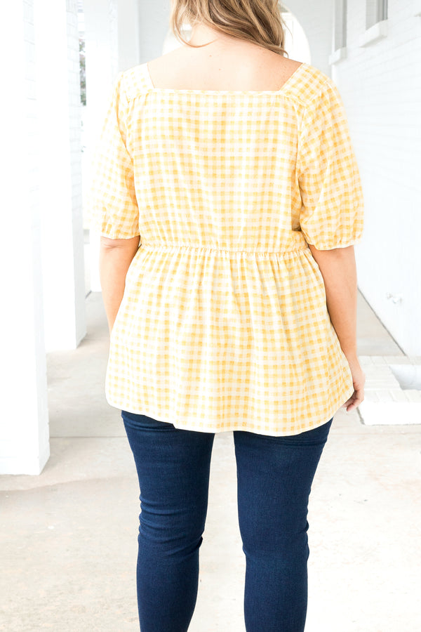 Chic Soul plus size clothing, yellow plaid pattern babydoll style top with bubble sleeves