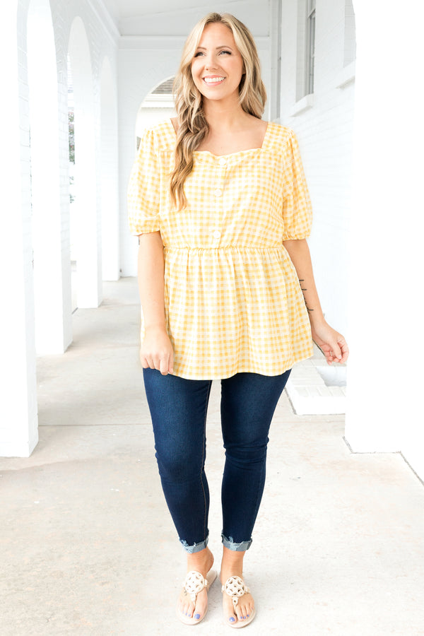 Chic Soul plus size clothing, yellow plaid pattern babydoll style top with bubble sleeves