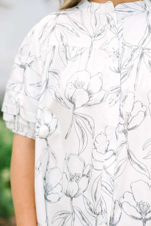 Plus Size cream cotton top with a black floral line-art print, puff sleeves, and a button-up front.