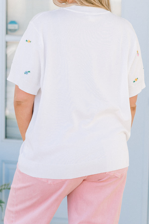Chic Soul plus size clothing, white knit short sleeve top with small embroidered floral pattern