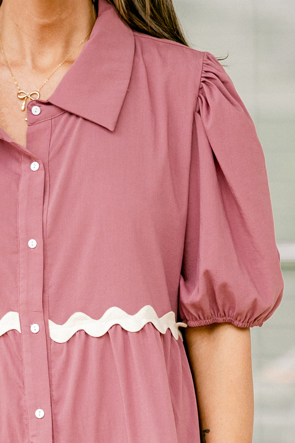 Chic Soul plus size clothing, short-puffed-sleeve mauve pink ruffled baby doll dress with a collar and a white button down detailing with a white ric rac piping along the tiers
