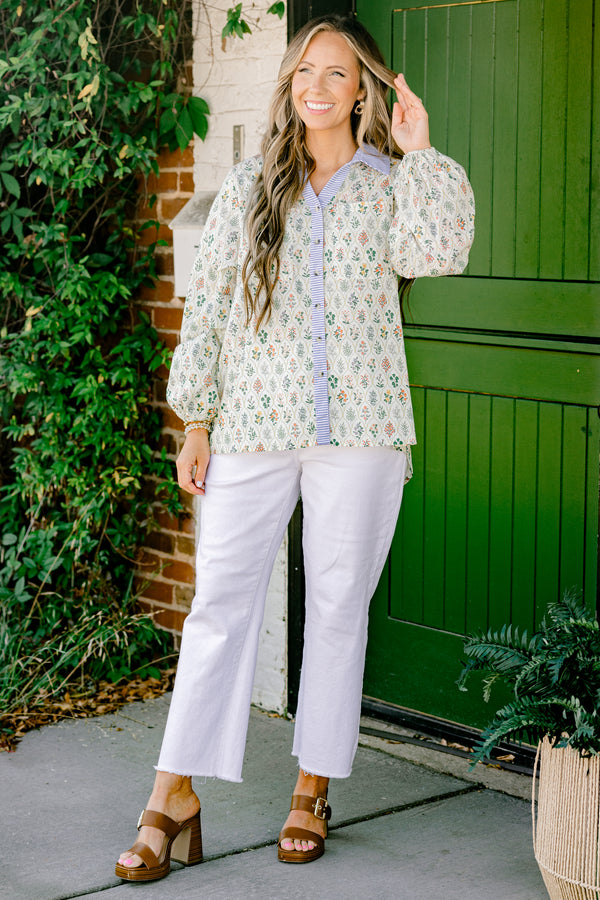 Chic Soul plus size clothing, cream colored long-puff sleeve collared button-up pocket top with leafy floral pattern and blue and white striped blocking around collar and buttons