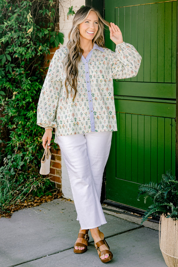 Chic Soul plus size clothing, cream colored long-puff sleeve collared button-up pocket top with leafy floral pattern and blue and white striped blocking around collar and buttons