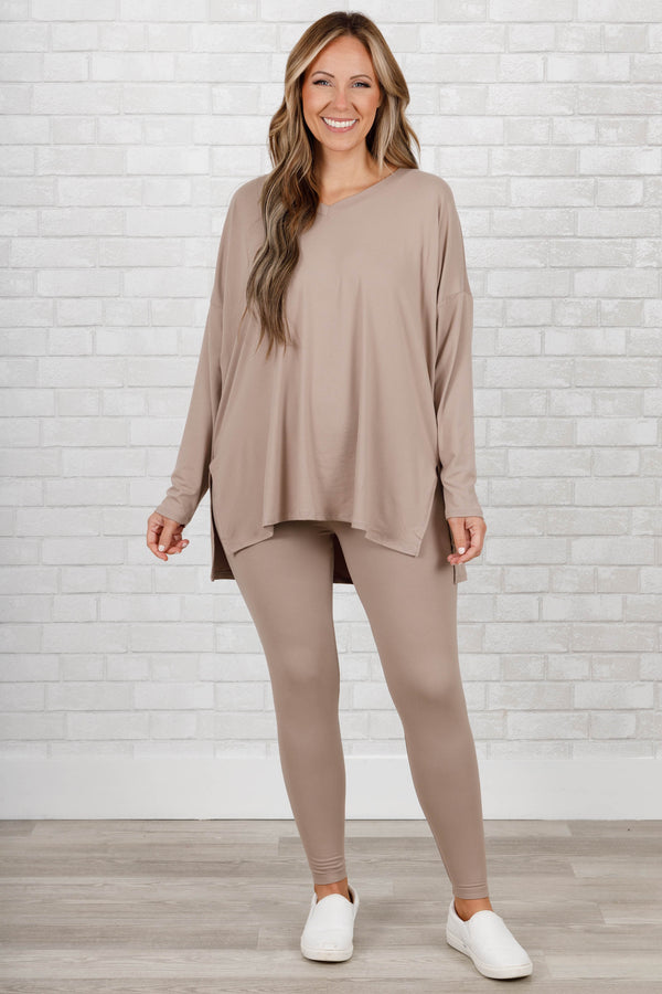 Chic Soul plus size clothing, ash mocha stretchy top and leggings lounge set