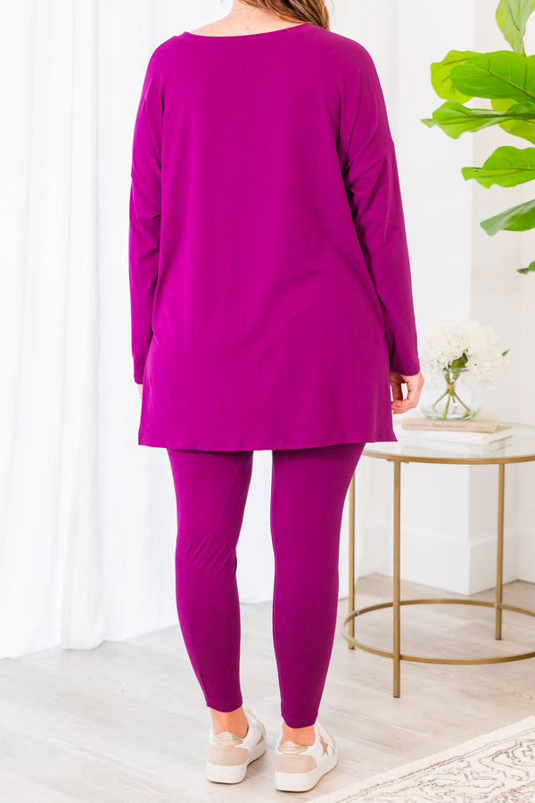 Plus Size light plum lounge set featuring a long-sleeve V-neck tunic top and matching leggings.
