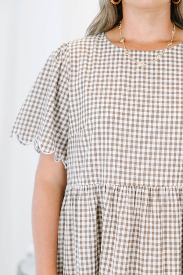 Plus size clothing, brown gingham babydoll dress with scallop detail on sleeves and hem line