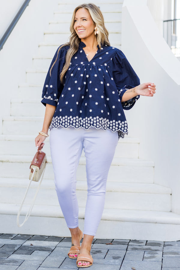 Chic Soul plus size clothing, short-sleeve navy top with white floral embroidering and a v-neckline with a scalloped hem 