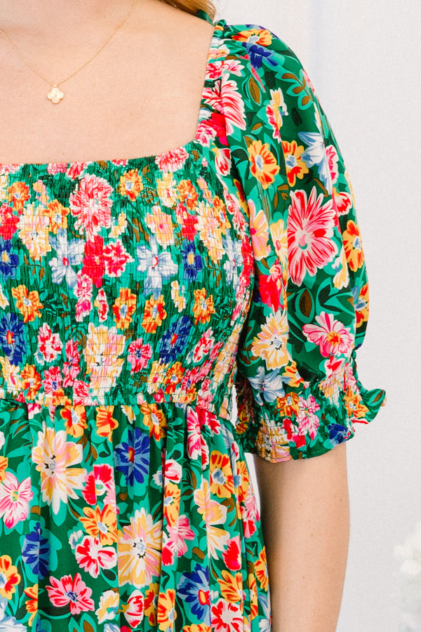 Chic soul plus size clothing, green maxi dress with floral print and bubble sleeves, square neckline 