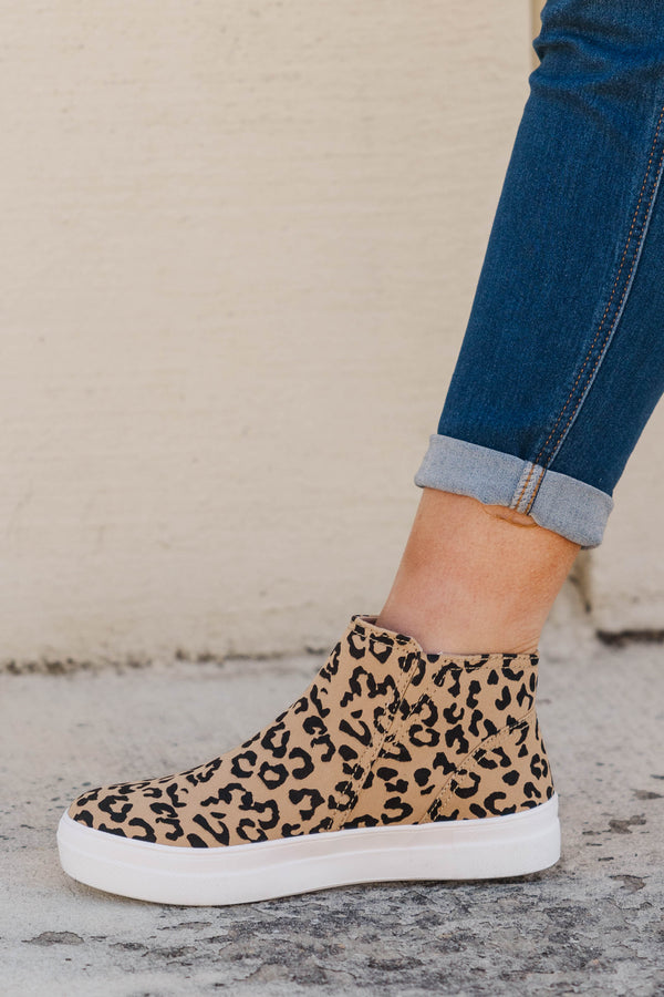 Chic Soul plus size clothing, leopard print ankle boots with zipper on the slide and white sole 