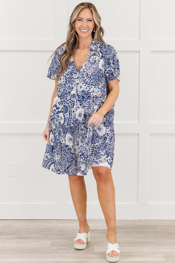 Chic Soul plus size clothing, navy and white paisley patterned flowy dress with a v neck