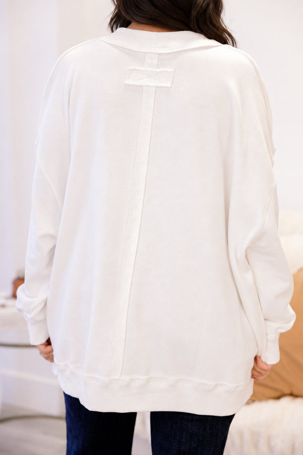 Chic Soul plus size clothing, off white long sleeve mock neck pullover with “Mama” written in fall colored varsity script