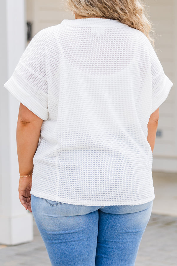 Chic Soul plus size clothing, ivory waffle knit short sleeve top with cuffed sleeves and v neckline