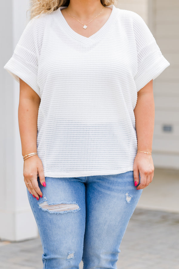Chic Soul plus size clothing, ivory waffle knit short sleeve top with cuffed sleeves and v neckline