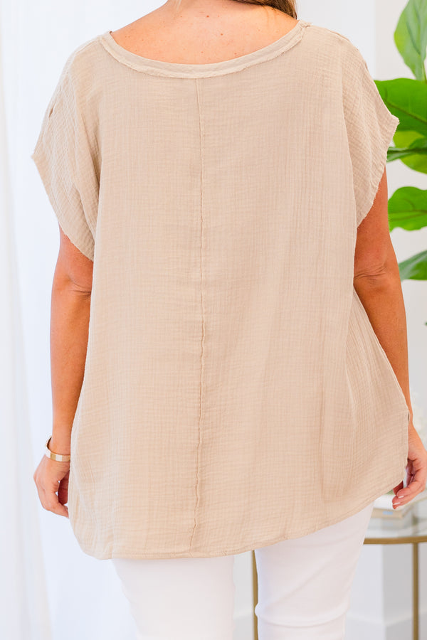 Chic Soul plus size clothing, short sleeve taupe linen top with raw hem sleeves with v neckline and outer stitch along center of the top