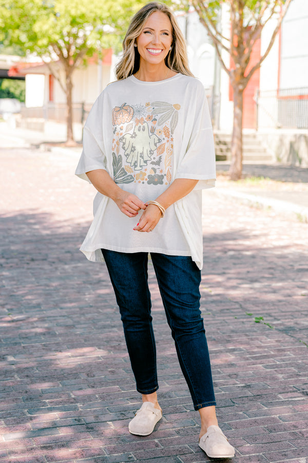Chic Soul plus size clothing, ivory short sleeve graphic tee with a square graphic in the center that has a ghost, pumpkin, and other fall images 
