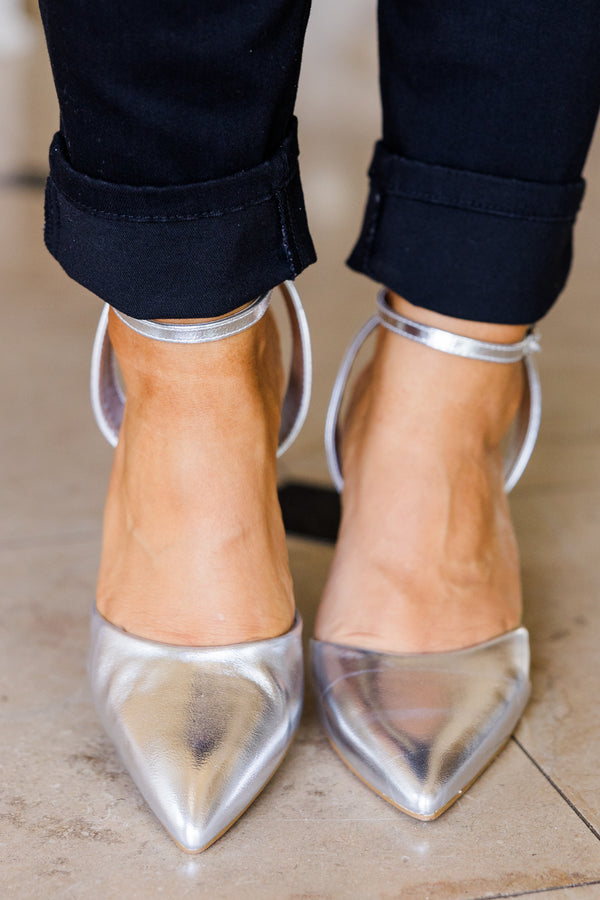 Chic Soul plus size clothing, silver block heels with pointed toe in shiny silver with ankle strap detail