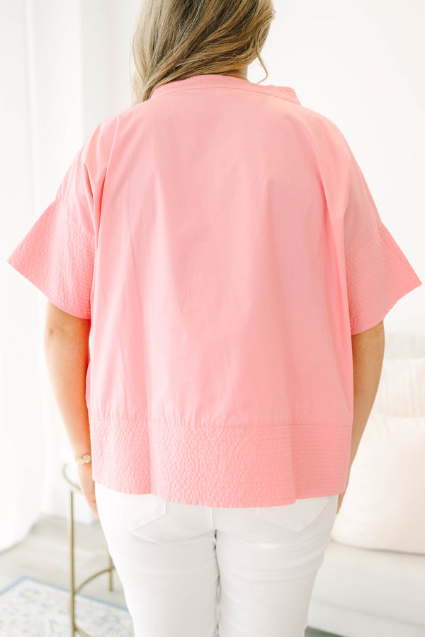 Plus Size pink short-sleeve poplin button-down top with a classic collar and textured hem.