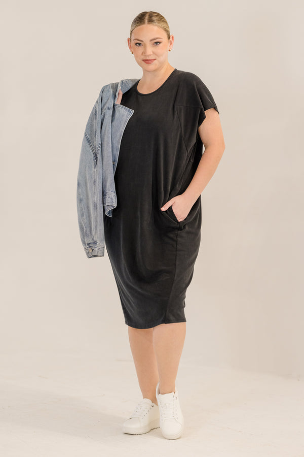 Chic Soul plus size clothing, soft stretchy black short sleeve knee length dress with round neckline