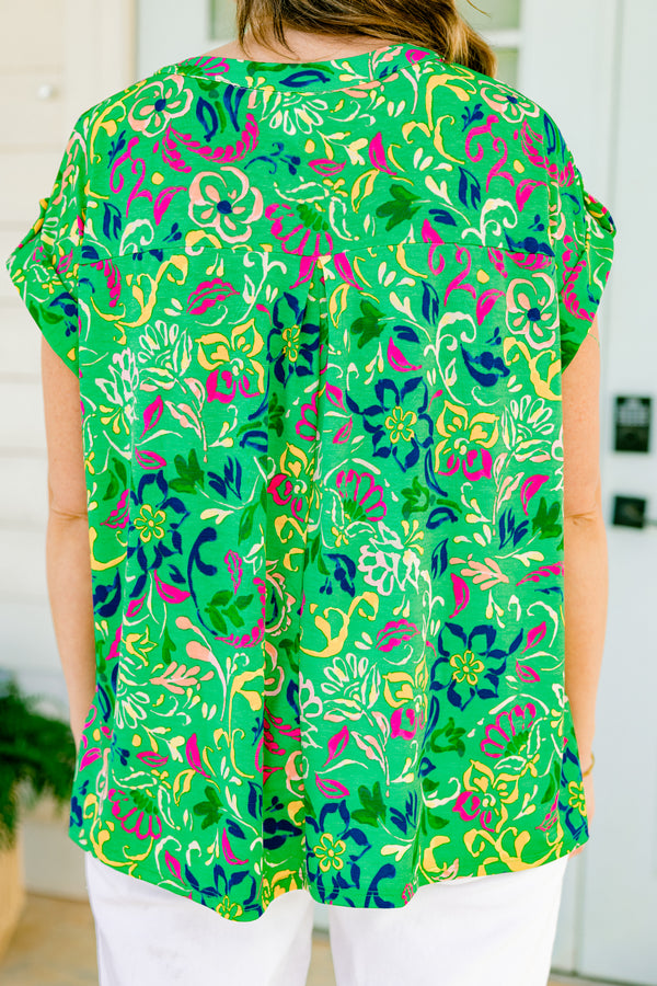 Chic Soul plus size clothing, shamrock green short sleeve casual top with hot pink and navy blue paisley floral pattern and slight v-neck