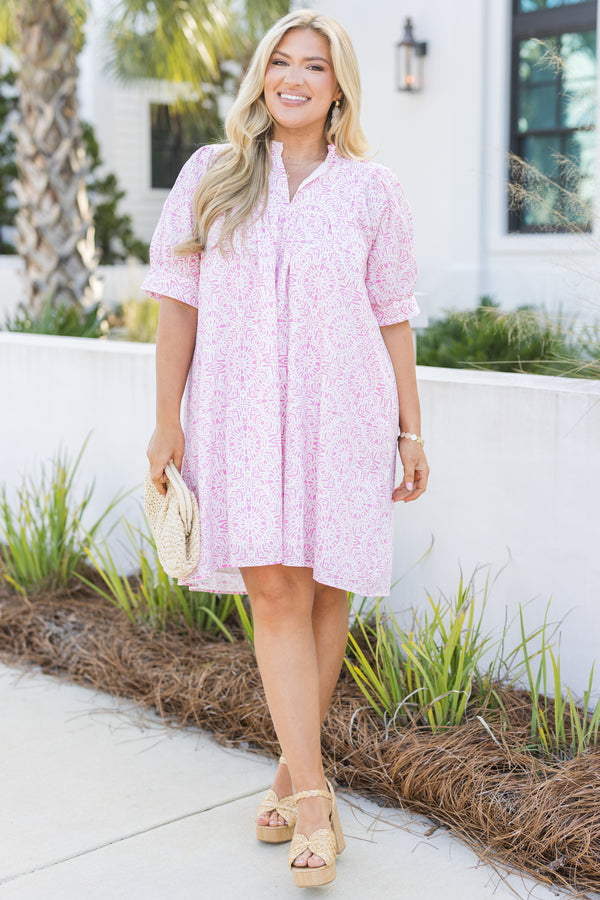 Chic Soul plus size clothing, light pink short dress with short sleeves that has an abstract block pattern throughout 