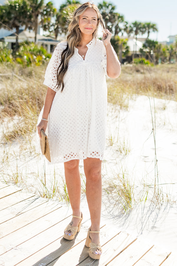 Chic Soul plus size clothing, short-puffed-sleeve white baby doll dress with an eyelet lace layering and a split-v-neckline 