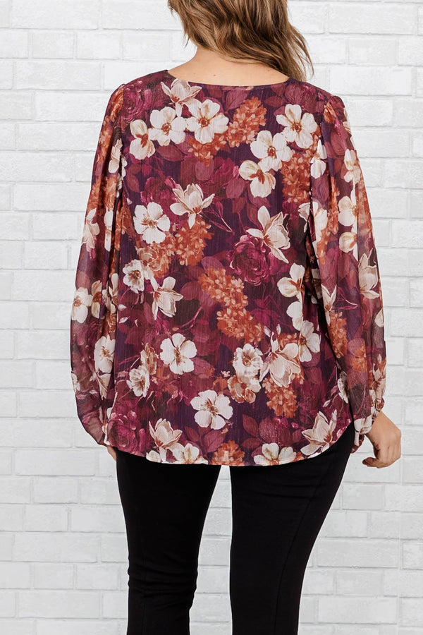 Chic Soul plus size clothing, wine purple and white floral pattern top with bubble sleeves