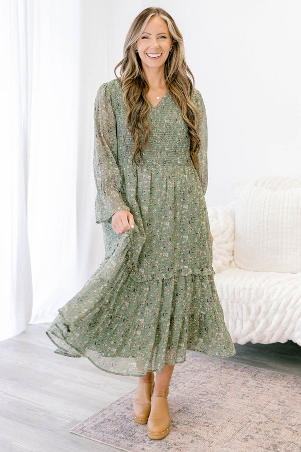 Chic Soul plus size clothing, green floral print long sleeve flowy tiered midi dress